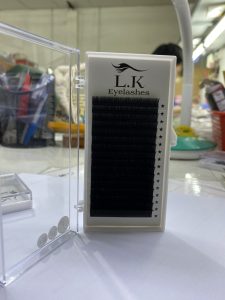 Xưởng sản xuất lông mi giả xuất khẩu uy tín - Lông mi Linh Khôi