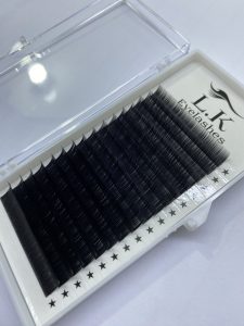 Mi khay là gì? Các loại mi khay thịnh hành nhất hiện nay