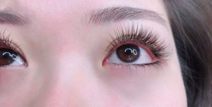 Công ty Linh Khôi sản xuất lông mi giả tại Việt Nam